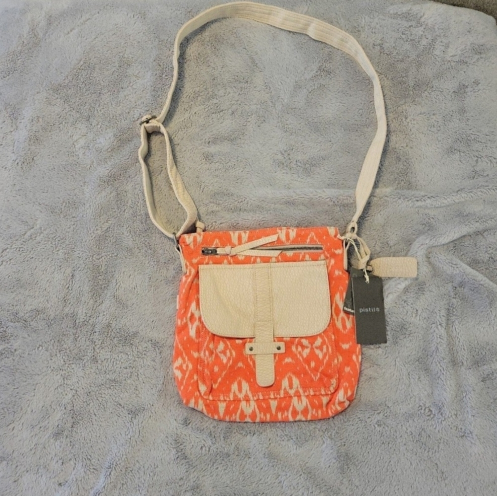 *NWT*Pistil gotta run crossbody purse